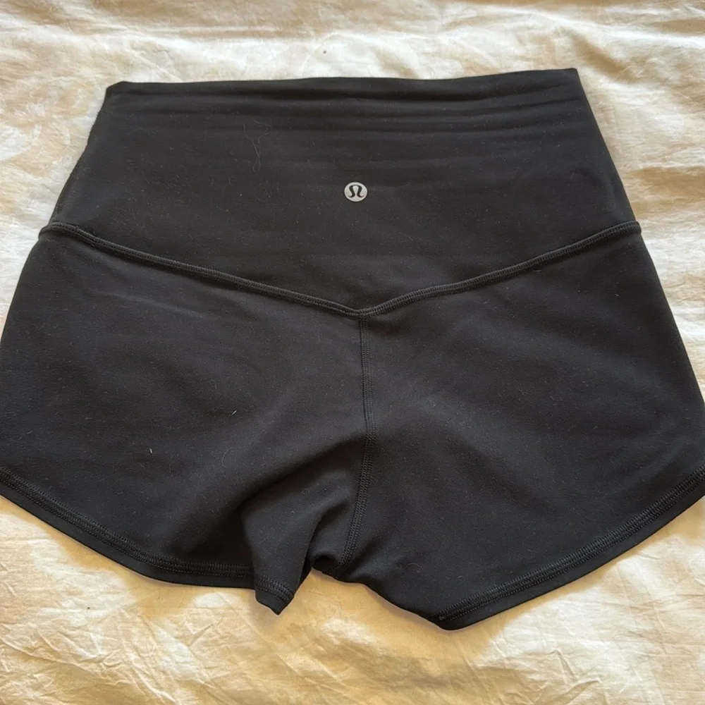 Black Lululemon Micro Shorts Align - Picture 3 of 4